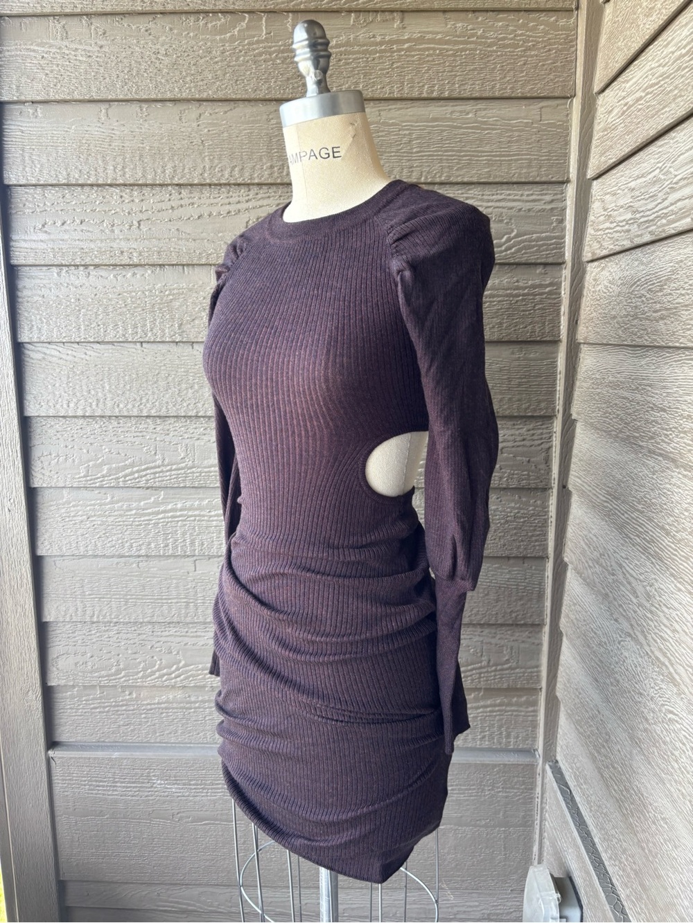 vestique Long-Sleeve Ribbed Bodycon Dress in Plum - Picture 2 of 4